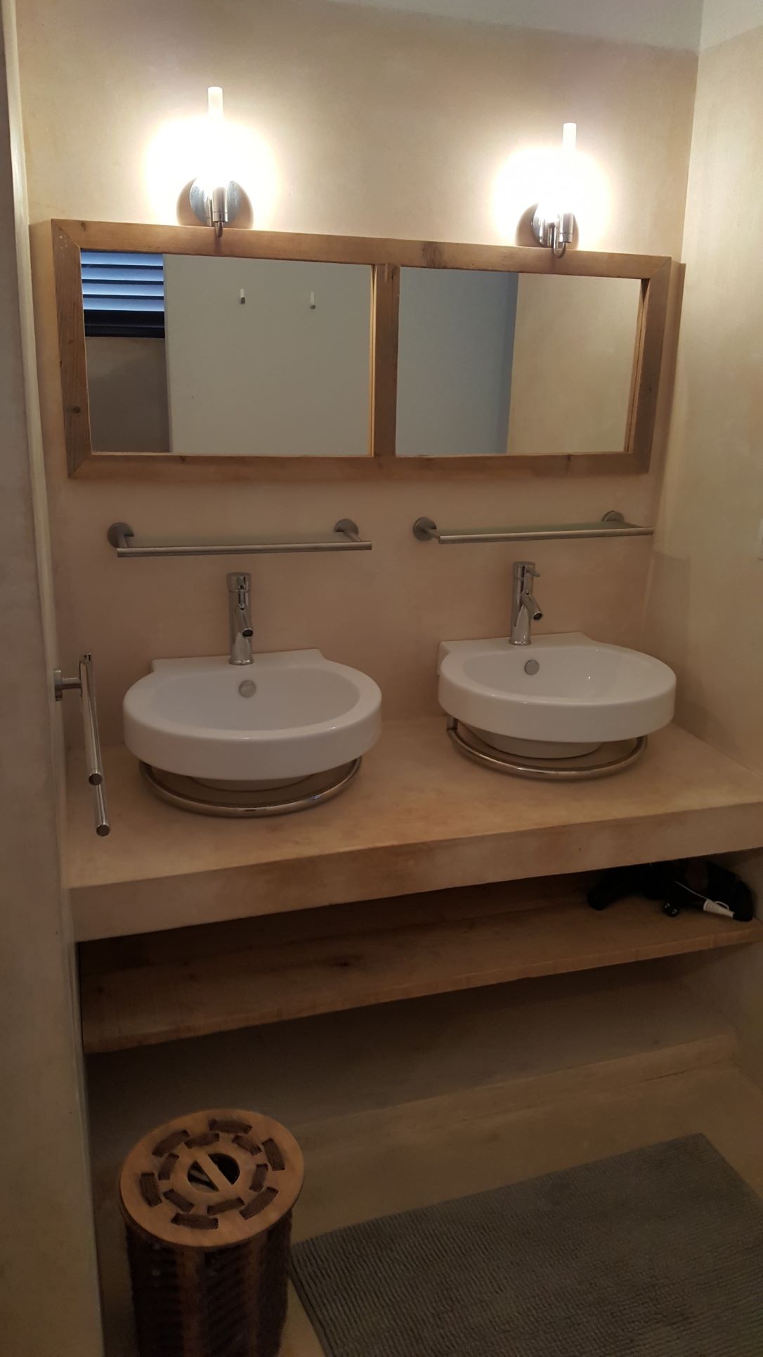 Bonaire Villa Caribbean Dream Master Bedroom Ensuite Bathroom 